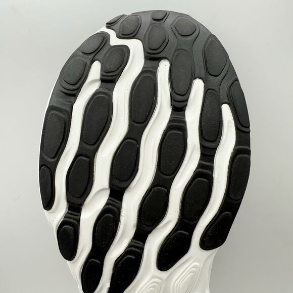 New Balance Womens Fresh Foam X 1080v13 Sneakers US 12 Wide Black Athletic EUC - Picture 13 of 14